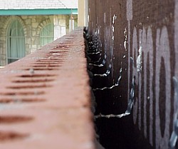 This picture shows how a brick veneer wall is constructed.
